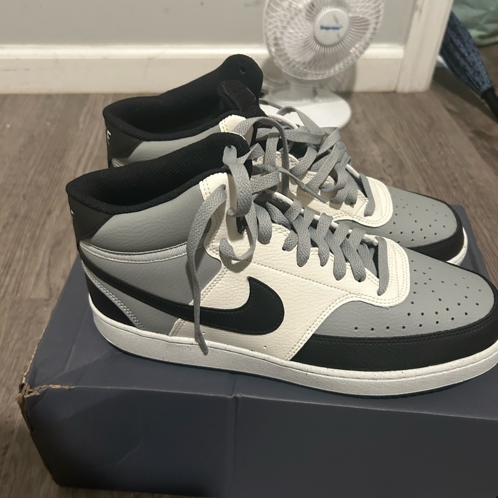 Nike size 10.5 almost brand new, pumas size 11